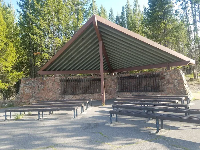 Grant Village Lakeshore Pavillion Picture 10