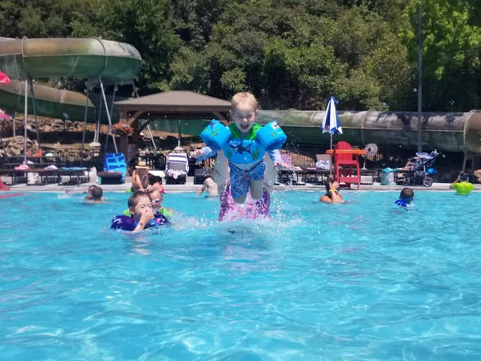 Heise Hot Springs Inc Picture 4