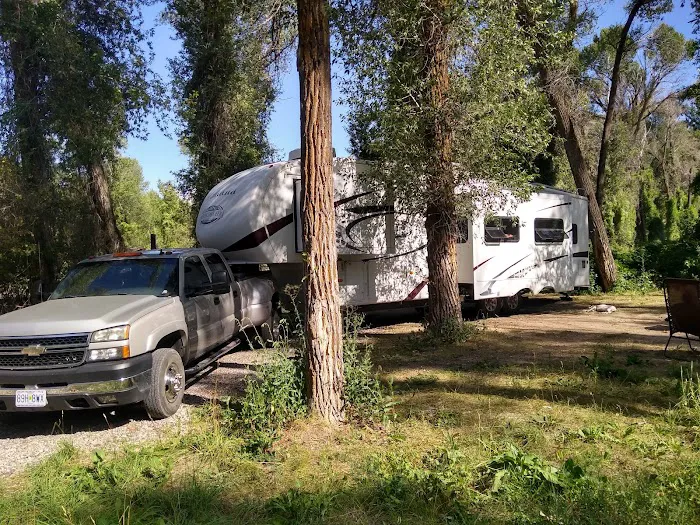 Wolf Flats Recreation Area Picture 9