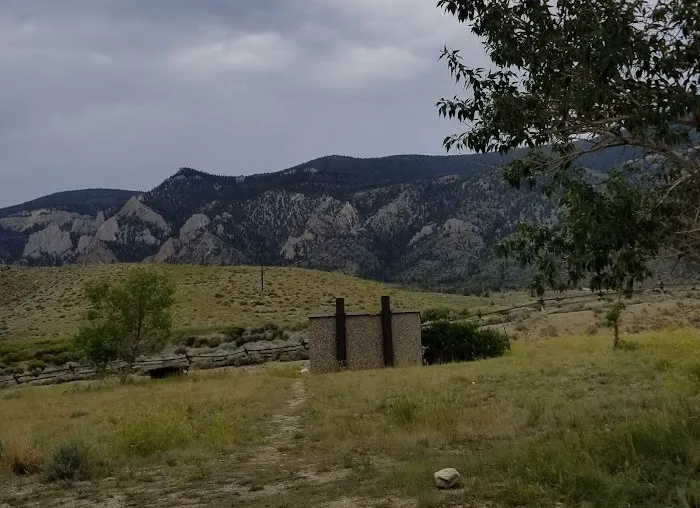 Buffalo Bill State Park - Lake Shore Campground Picture 7