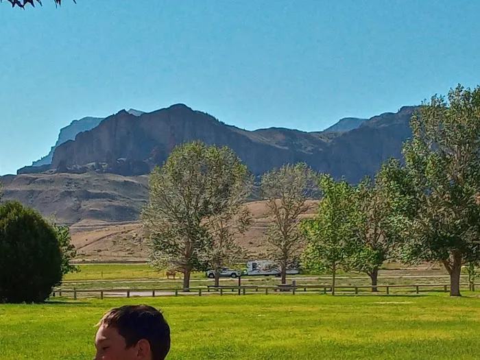 Buffalo Bill State Park - Lake Shore Campground Picture 5