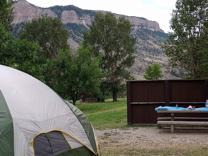 Buffalo Bill State Park - Lake Shore Campground Picture 6