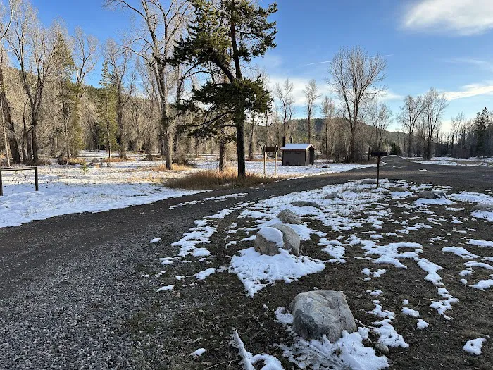 Pacific Creek Campground Picture 8