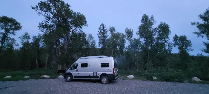 Pacific Creek Campground Picture 4