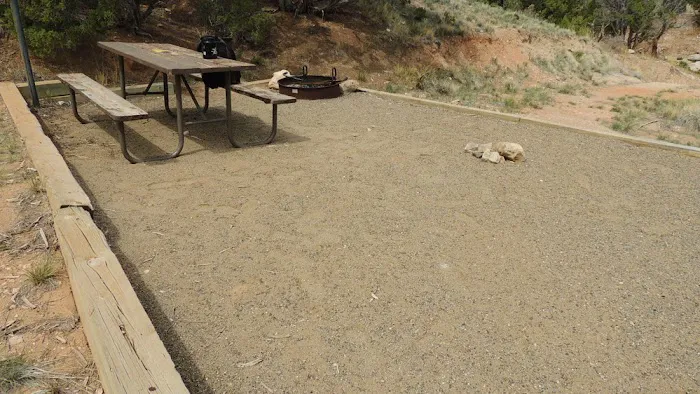 Medicine Creek Campground Picture 3
