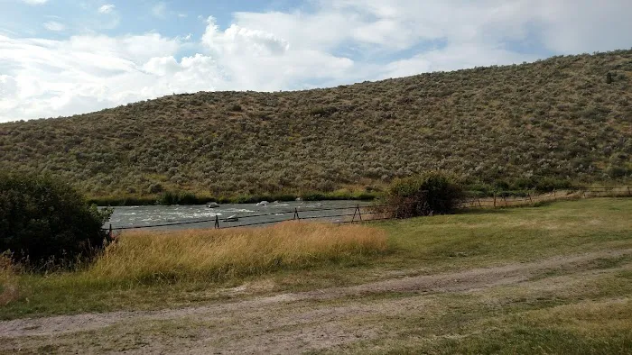 Graves Creek Campground Picture 1