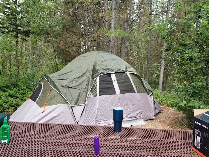 Alpine North Loop Campground Picture 7