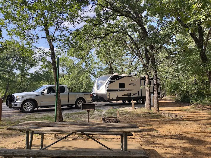 Hickory Creek Campground Picture 6