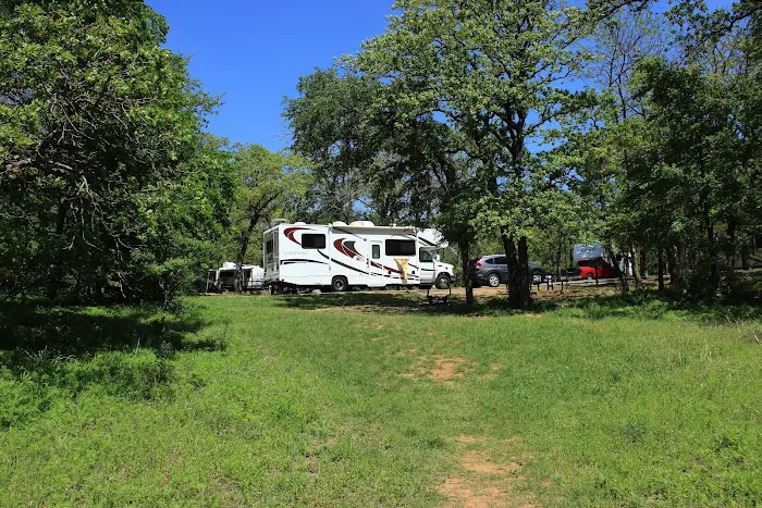 Hickory Creek COE Campground Picture 4
