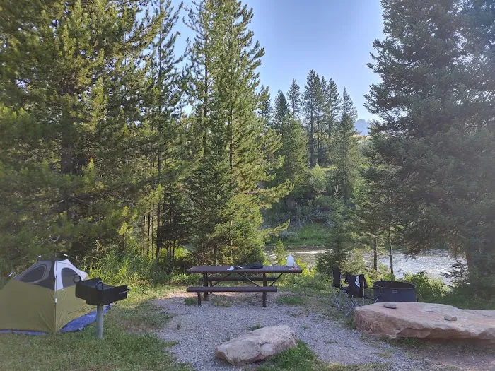 Kozy Campground Picture 3