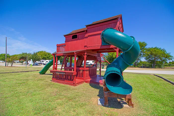 Sanger / Denton North KOA Journey Picture 10