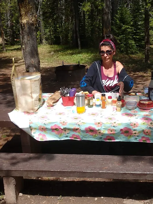 Summit View Campground Picture 6