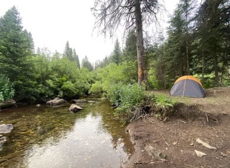 Cottonwood Lake Group Campground