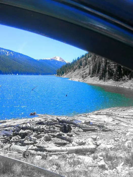 Middle Piney Lake Campground Picture 5