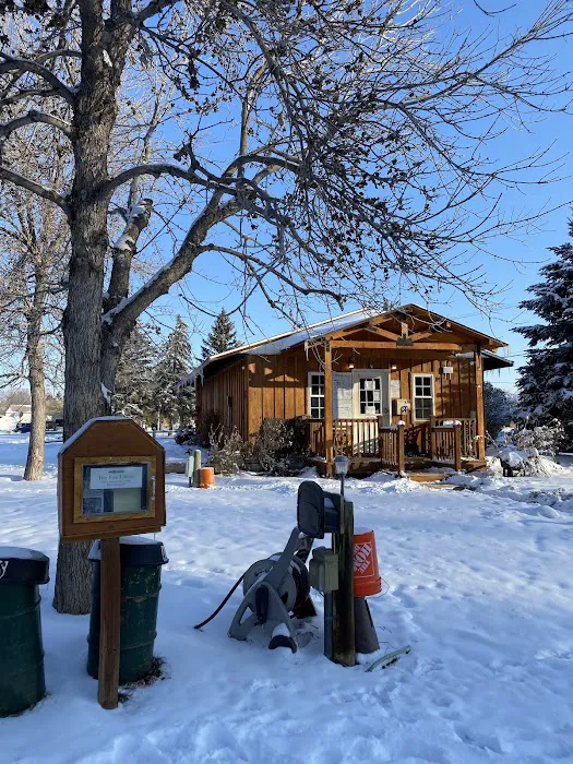 Lazy R Campground & Cabins Picture 4