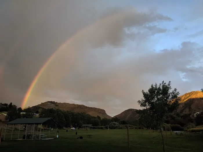 Lava Mobile Estates Campground Picture 4