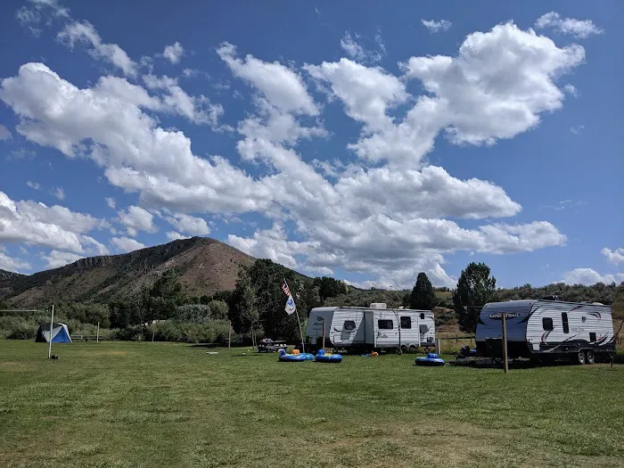 Lava Mobile Estates Campground Picture 3