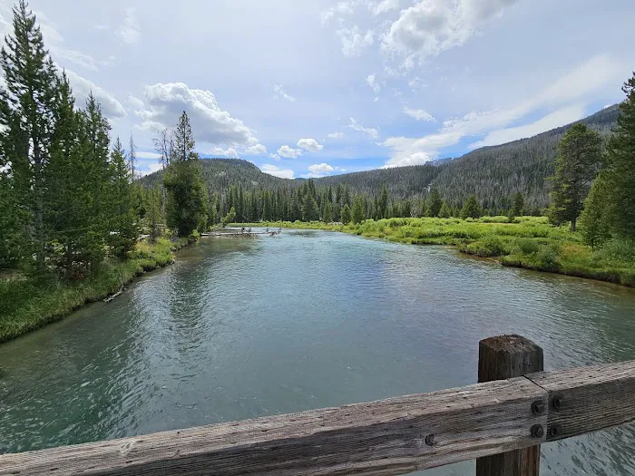Green River Lake Campground Picture 7