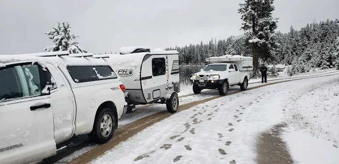Lower Paintrock Lake Campground Picture 1