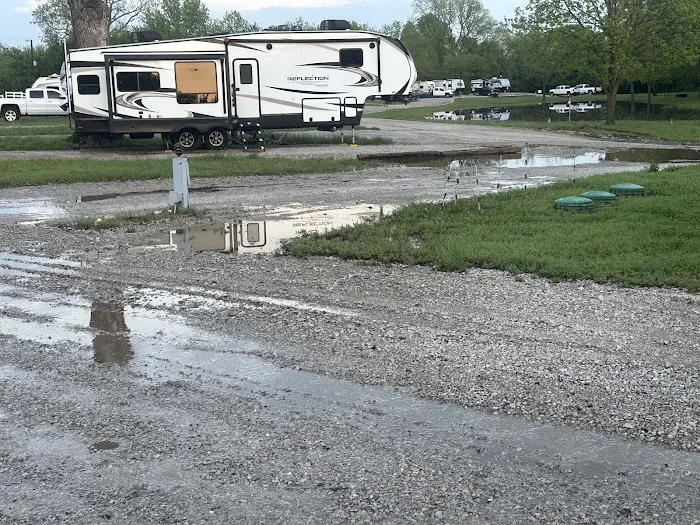 Creekside at Red River Rose RV Resort Picture 1