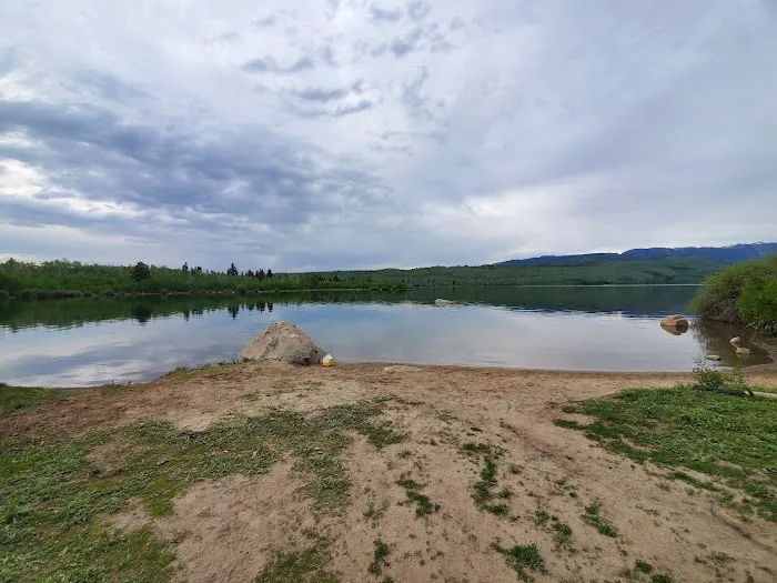 New Fork Lake Campground Picture 10