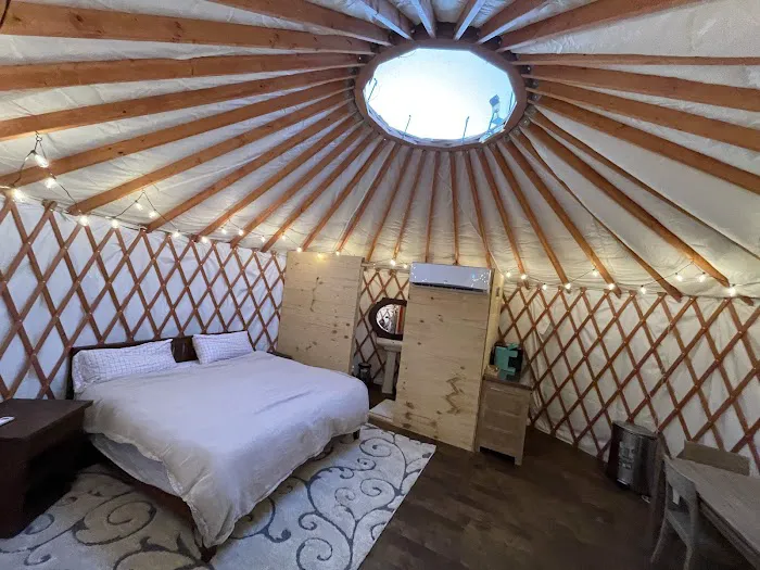 Cross Timbers Glamping Company Picture 1