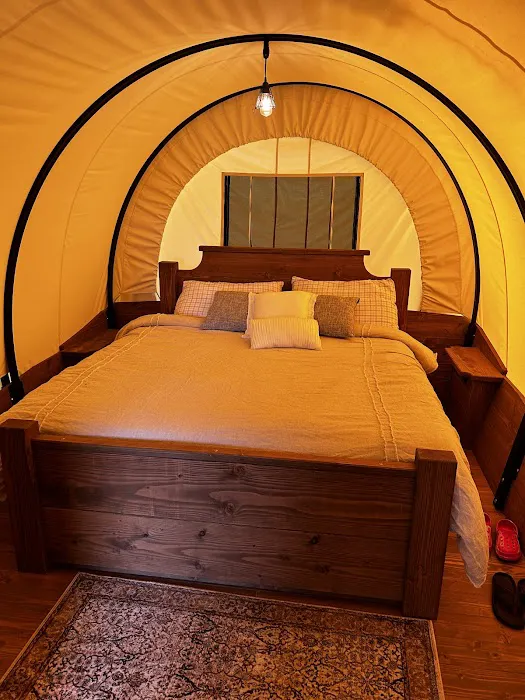 Cross Timbers Glamping Company Picture 8