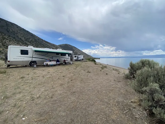 Rainbow Cove Campground Picture 6