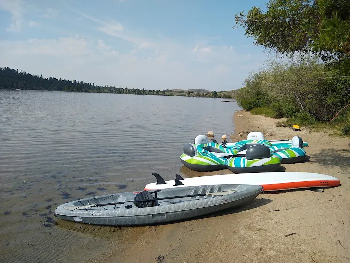 Half Moon Lake Campground Picture 2