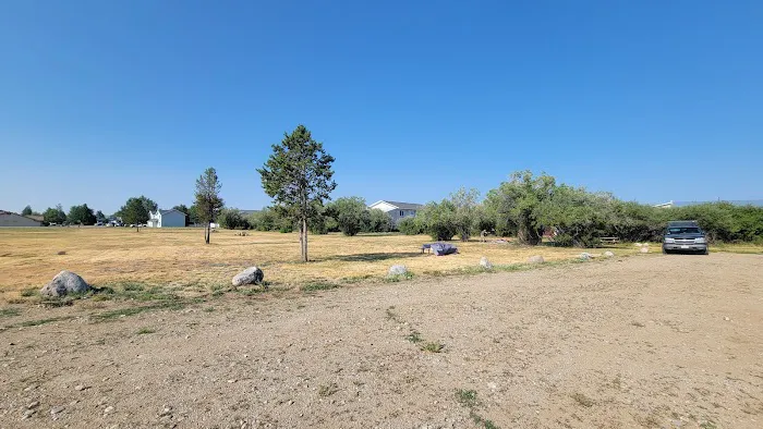Pinedale Tent Dry Campground Picture 2