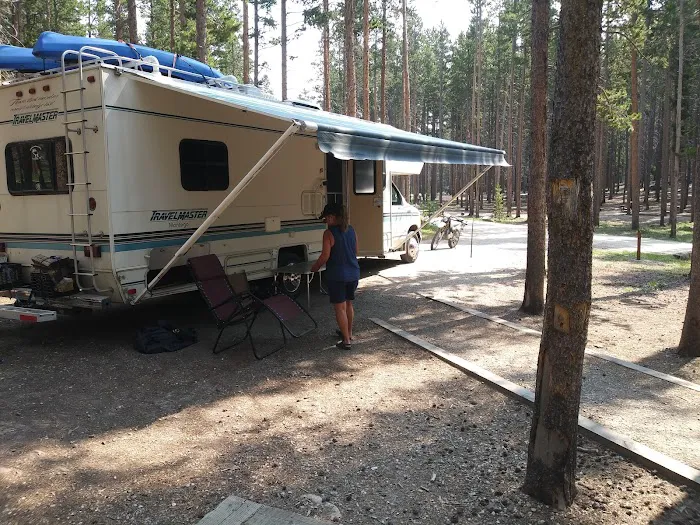 Tie Hack Campground Picture 6