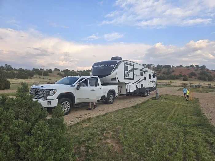 Hideyhole RV Campground Picture 9