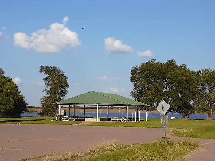Lake Durant Campground Picture 2