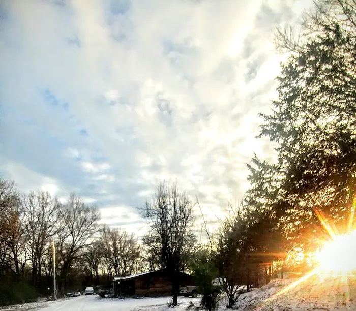 Cedar Ridge Hideaway Cabins & Rv Campground Picture 4