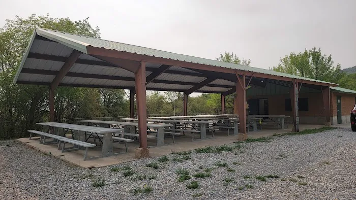 Maple Rise Recreation Camp Picture 2
