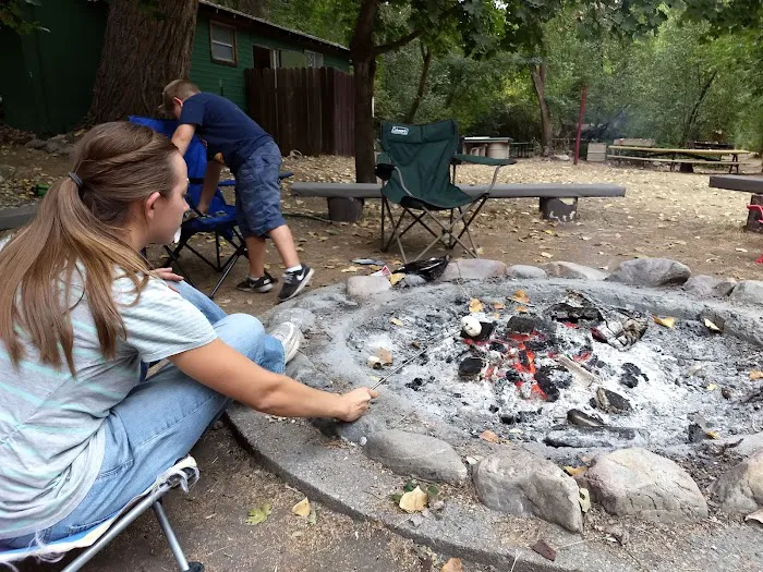 Shady Acres - private campground Picture 6