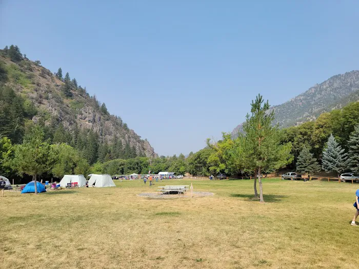 Cinnamon Creek Camp Picture 1