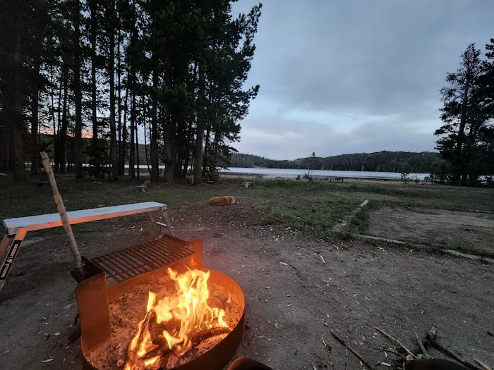 Fiddlers Lake Campground Picture 1