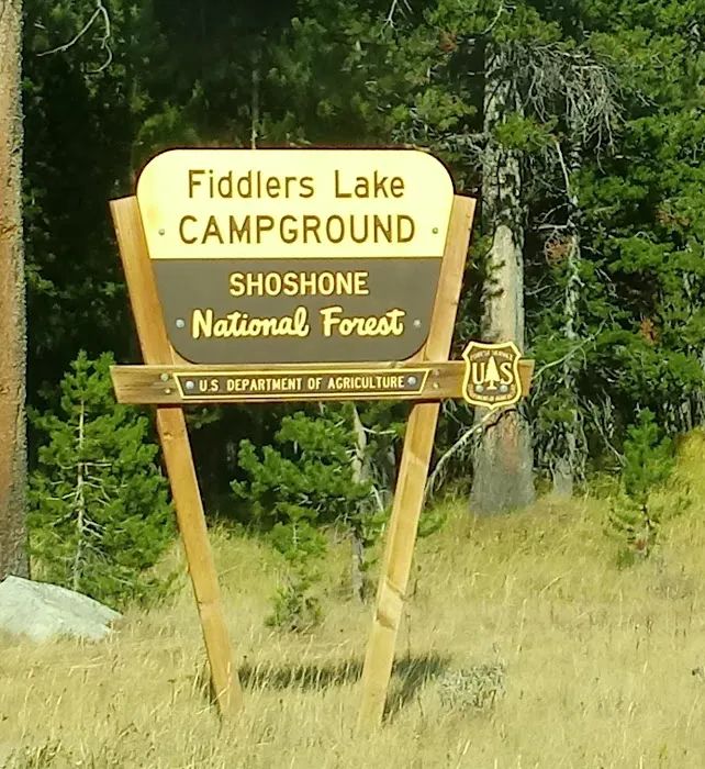 Fiddlers Lake Campground Picture 9
