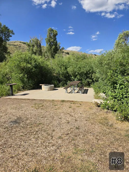Upper Meadows Campground Picture 6