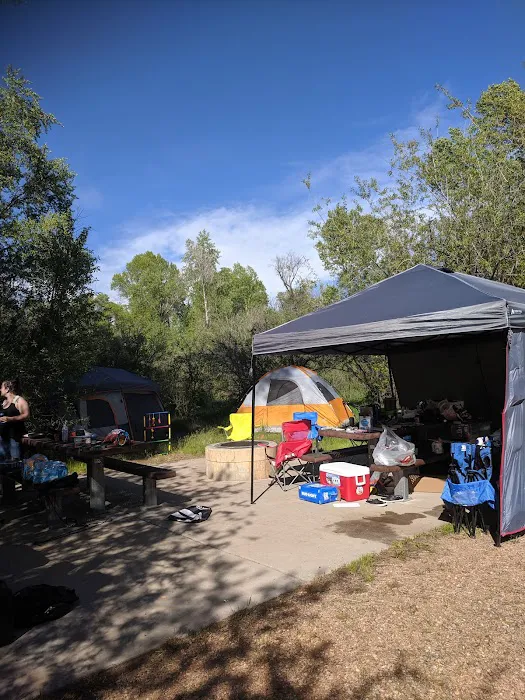 Lower Meadows Campground Picture 3