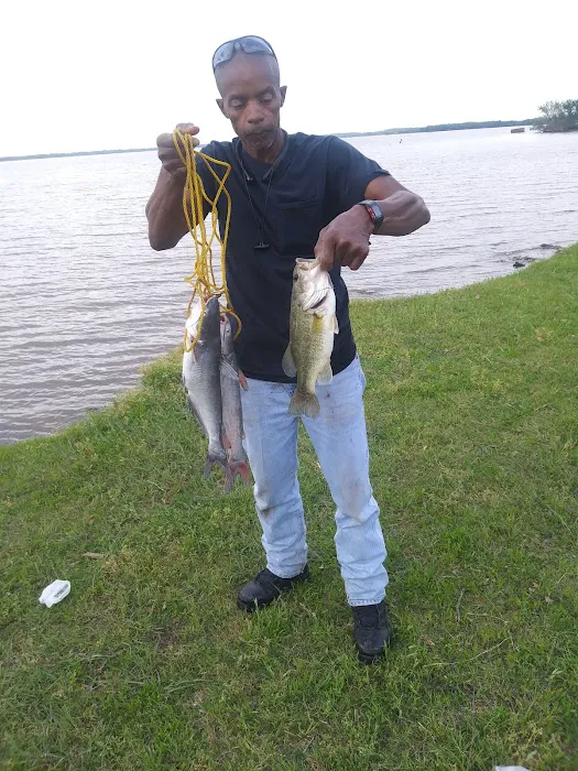 Collier's Landing Picture 10