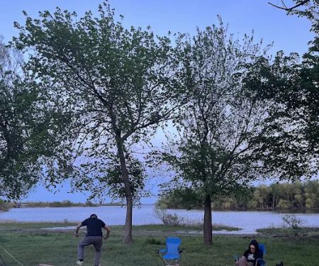 Robinson landing