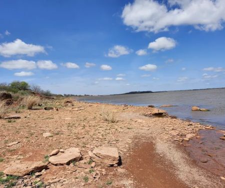 Waurika Lake Marina and Camprounds
