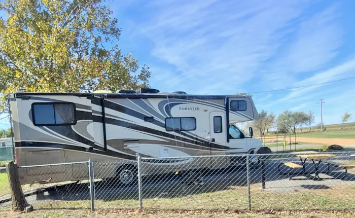 Triple Ace Campsites & RV Picture 2