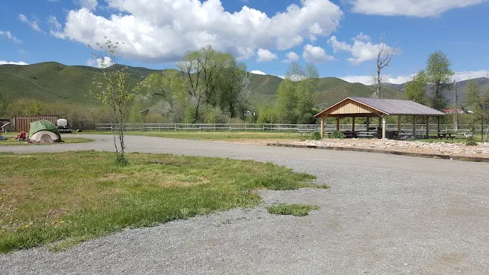 Weber Crossing Campground Picture 2