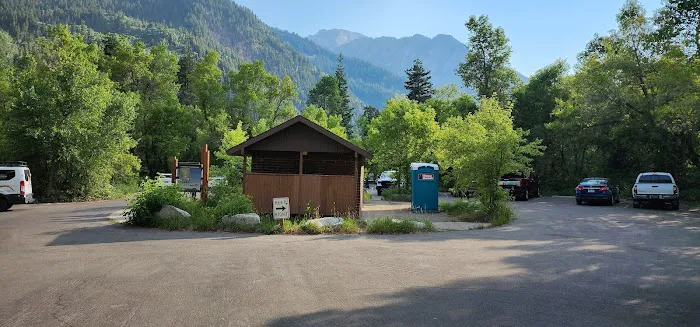 Tanners Flat Campground Picture 1