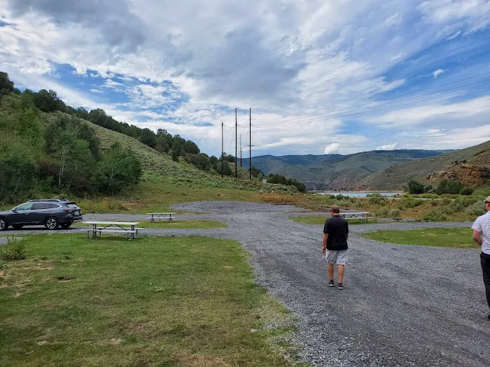 Francis Cove Campground Picture 7