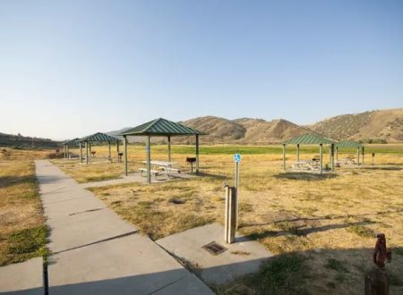 Pinery Campground