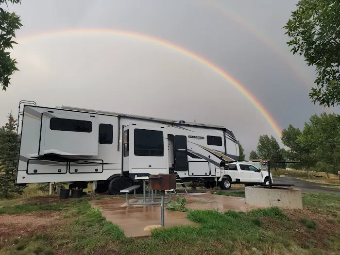 Hailstone Campground Picture 3